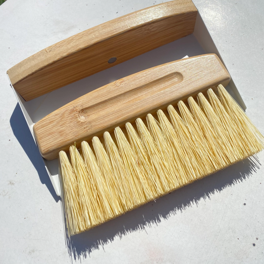 MINI SWEEP HAND BROOM & DUSTPAN