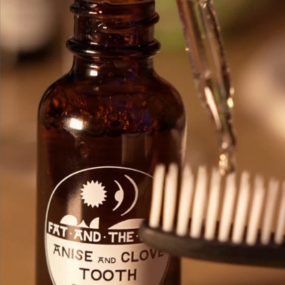 ANISE AND CLOVE TOOTH CLEANSE