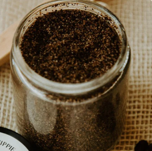 COFFEE BODY SCRUB BY HONEYBEE HIPPIE