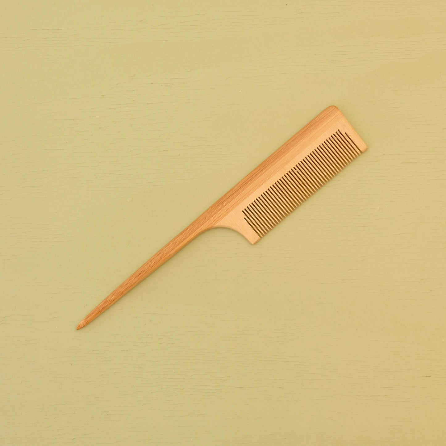 BAMBOO STYLING COMB